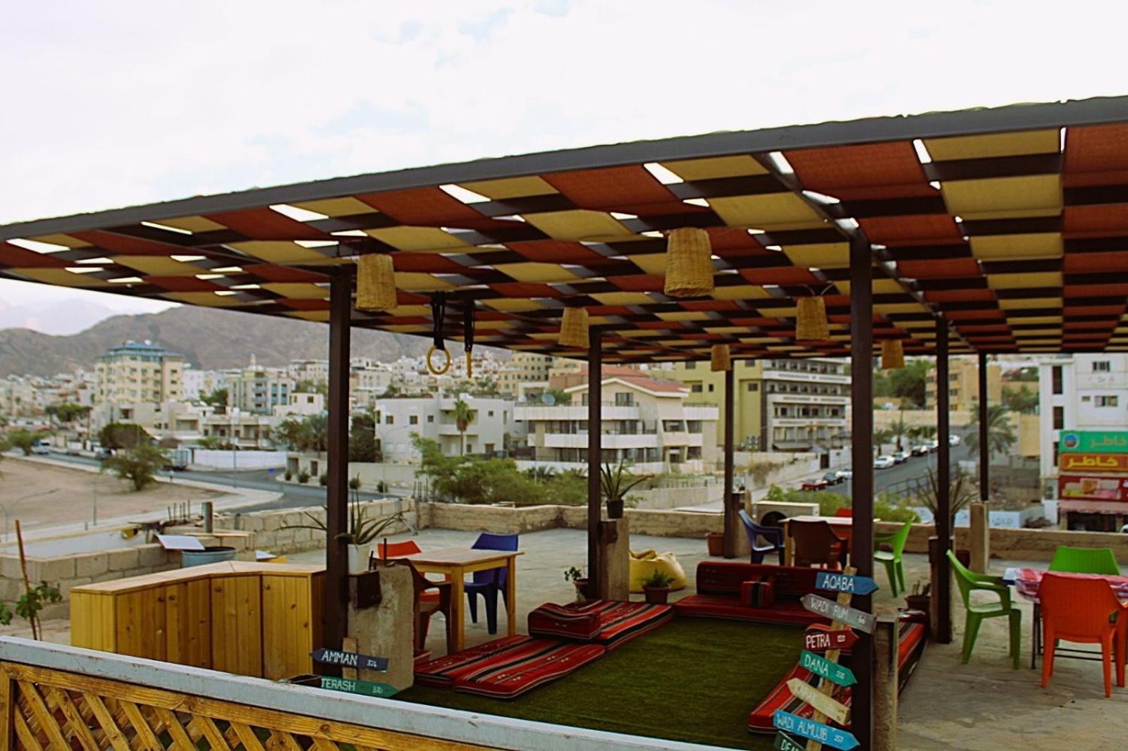 Ostello Hakaia Community Aqaba Esterno foto